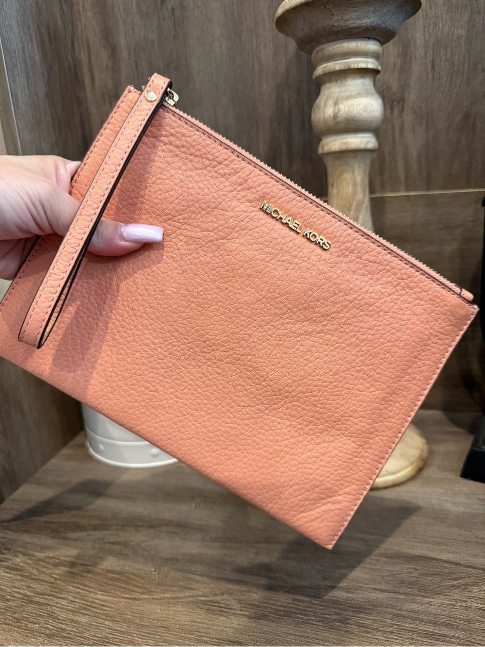 MICHAEL KORS Peach Leather Wristlet Clutch